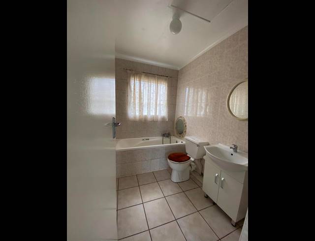 2 BEDROOM PROPERTY TO RENT IN VORNA VALLEY